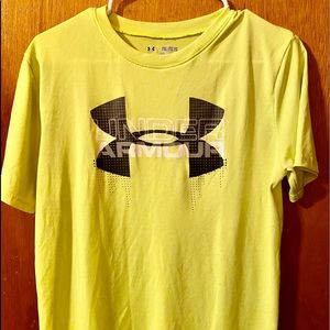 Boys under Armour shirt